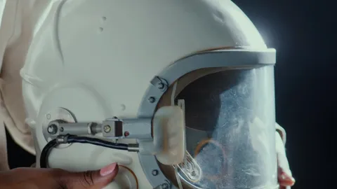 Miniature de la vidéo titrée \"LA RECHERCHE ANGEVINE DANS L’ESPACE"